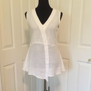 Cutloose Linen Top